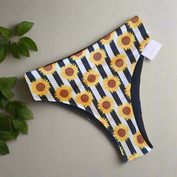 Samoa - Sunflowers